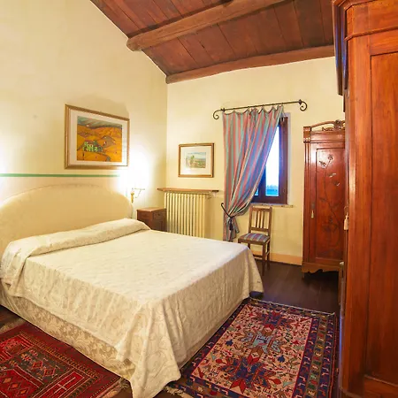 L'olmo Relais Di Campagna Отель