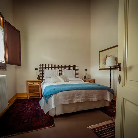 L'olmo Relais Di Campagna Отель