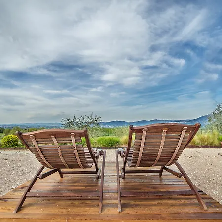 L'olmo Relais Di Campagna Беттона